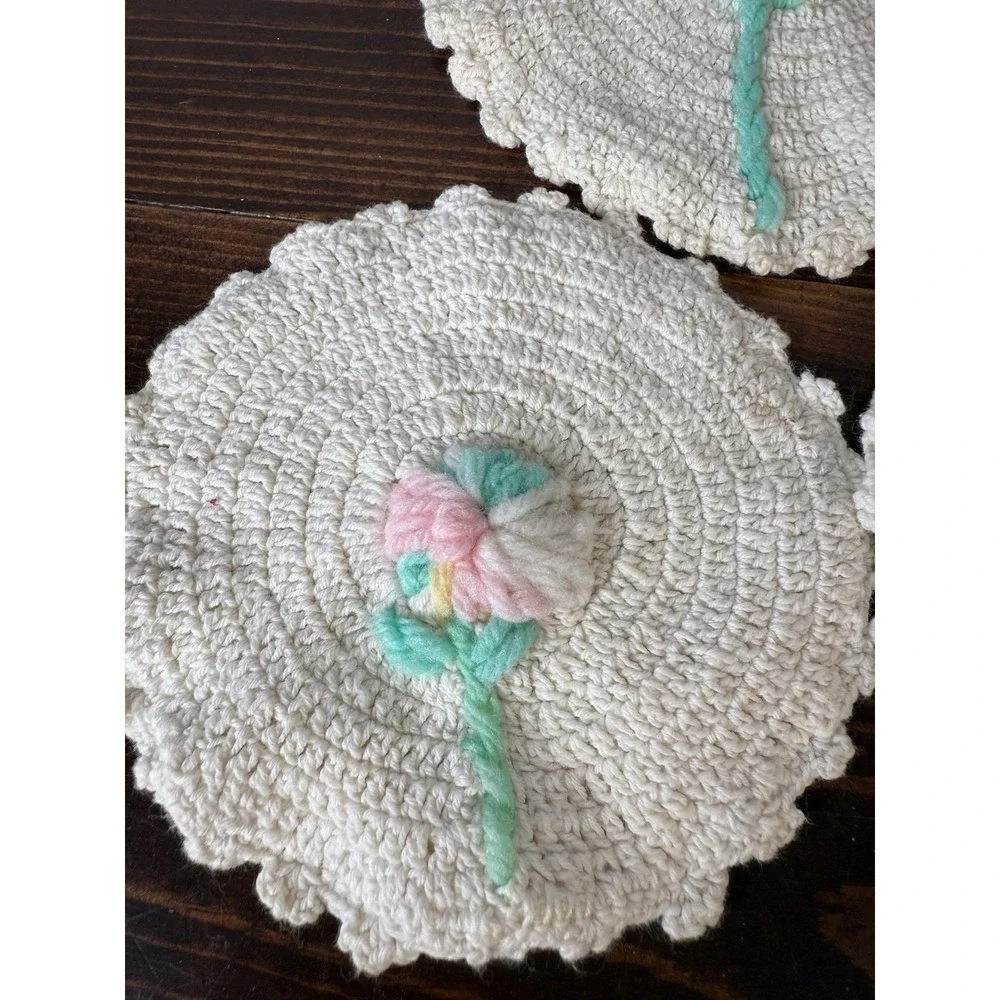Set of‎ 3 Vintage Crochet Flower Applique Coasters Cottagecore Farmhouse Decor